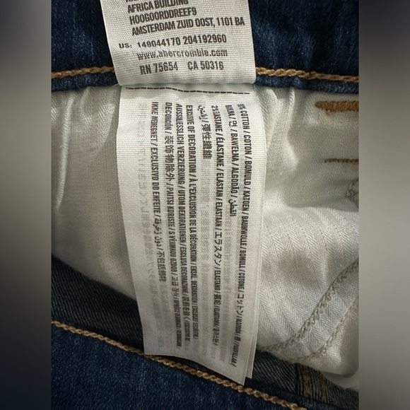 Women's Abercrombie & Fitch Jean Shorts 26 W Sz 2 Hi Rise Denim - Picture 4 of 4